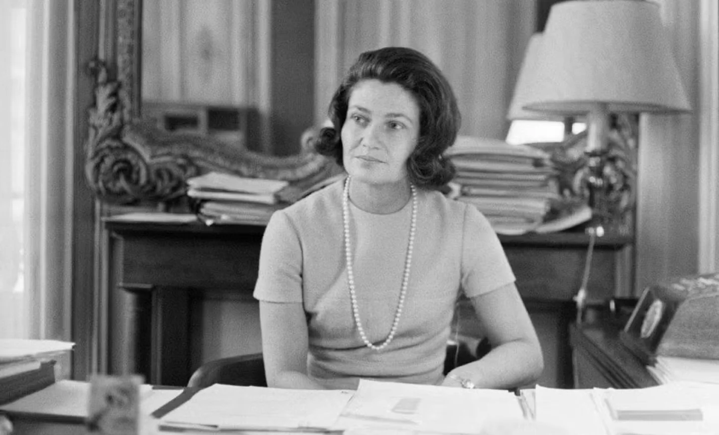 À l’occasion des 50 ans de la légalisation de l’IVG, Nova Prod raconte « Les Combats méconnus de Simone Veil »