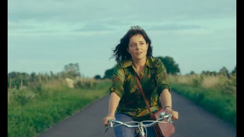 « Annie Colère » de Blandine Lenoir