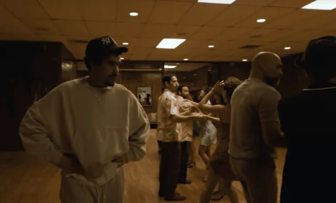 Bad Bunny rafraîchit les mémoires avec Weltita