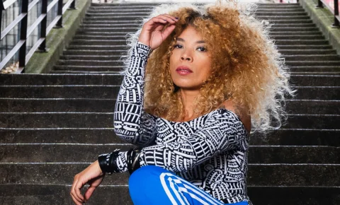 Ça vous tente d’aller voir Flavia Coelho à l’Olympia ?