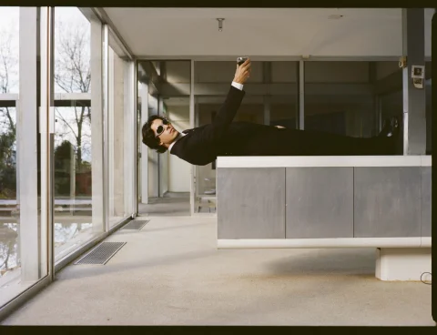 Gagnez vos places pour « Maison d’en face », le spectacle de la compagnie de danse de Léo Walk, La Marche Bleue