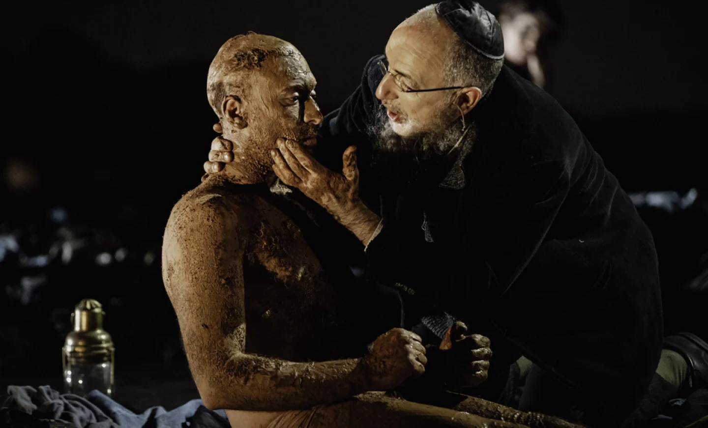 Golem sort de la glaise au Théâtre de la Colline