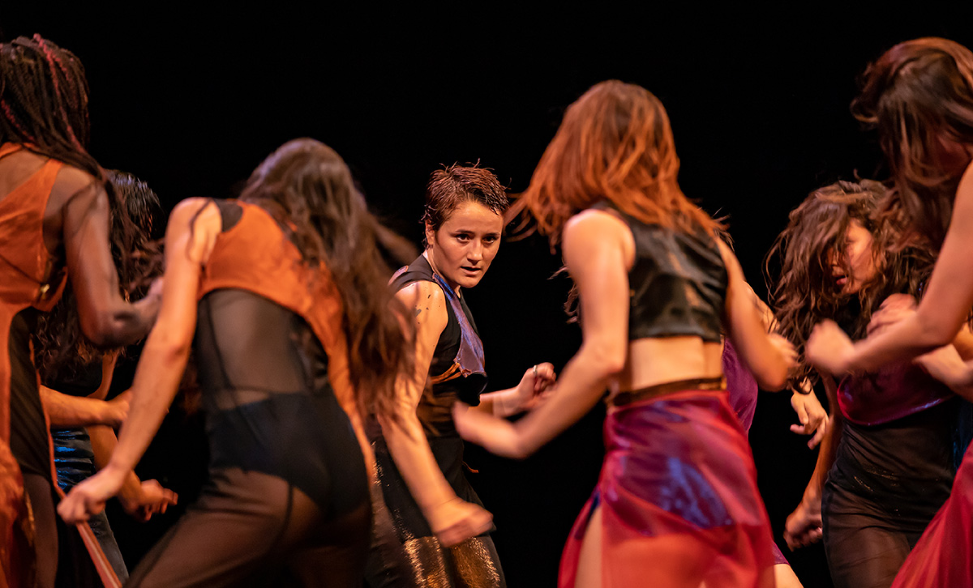 Le musée du quai Branly – Jacques Chirac invite le chorégraphe Fouad Boussouf pour deux week-ends exceptionnels