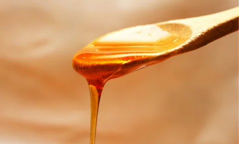 Le trafic de “miel érectile”, cet aphrodisiaque qui submerge les douanes