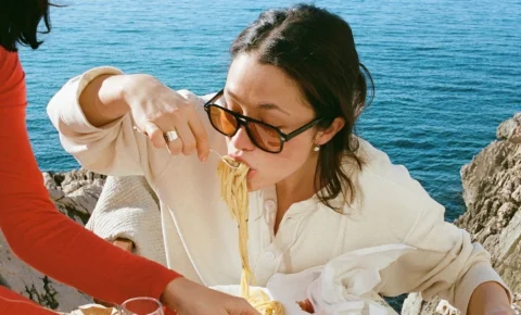 « Les Femmes ont faim » : des images pour célébrer les mangeuses et l’appétit des femmes