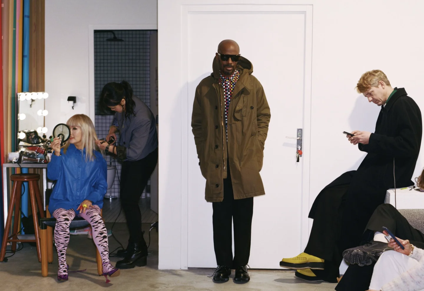 Lewis OfMan offre un peu de lumière à Tristesse Contemporaine