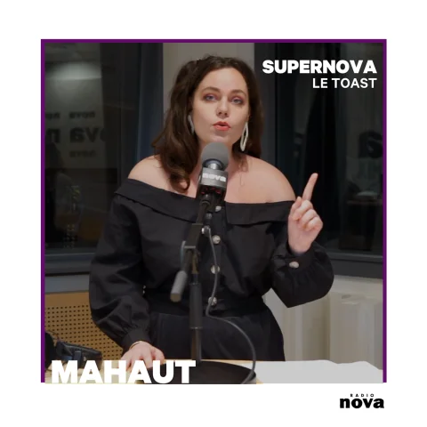 Mahaut porte un Toast aux… pick up artists