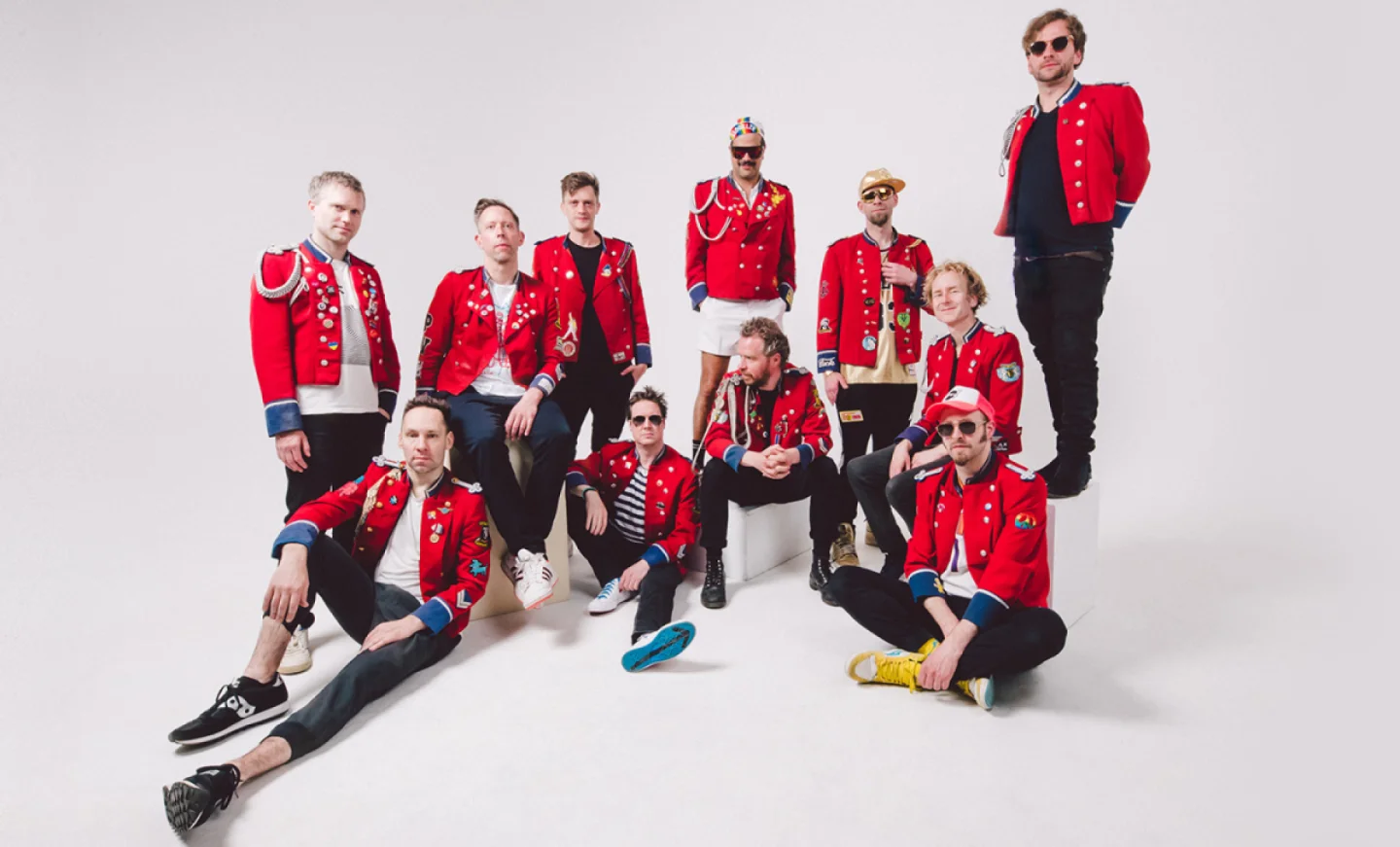 Meute, un marching band de clubbers fait escale au Zénith de Paris