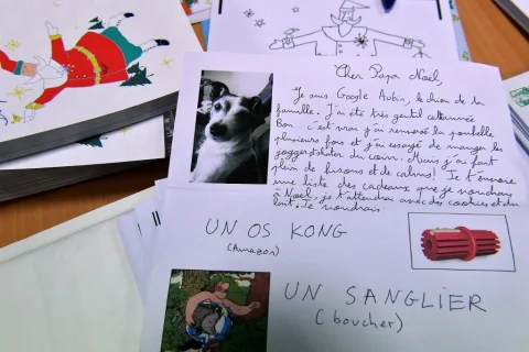 « Père Noël, 33 500, Libourne, France »