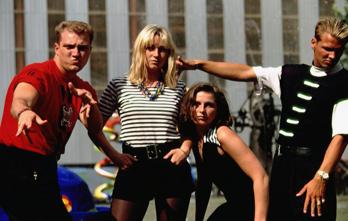 Pourquoi promouvoir une musique, alors qu’il suffit de casser un autoradio ?