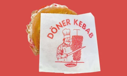 Qui est l’homme rouge des kebabs ?
