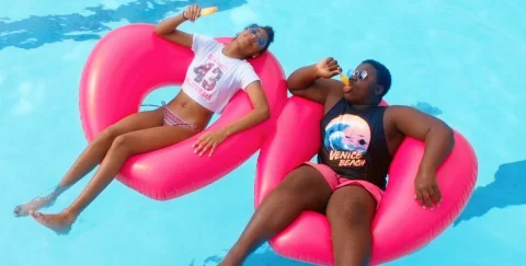 « SHABU » de Shamira Raphaëla : portrait solaire d’un ado en banlieue d’Amsterdam